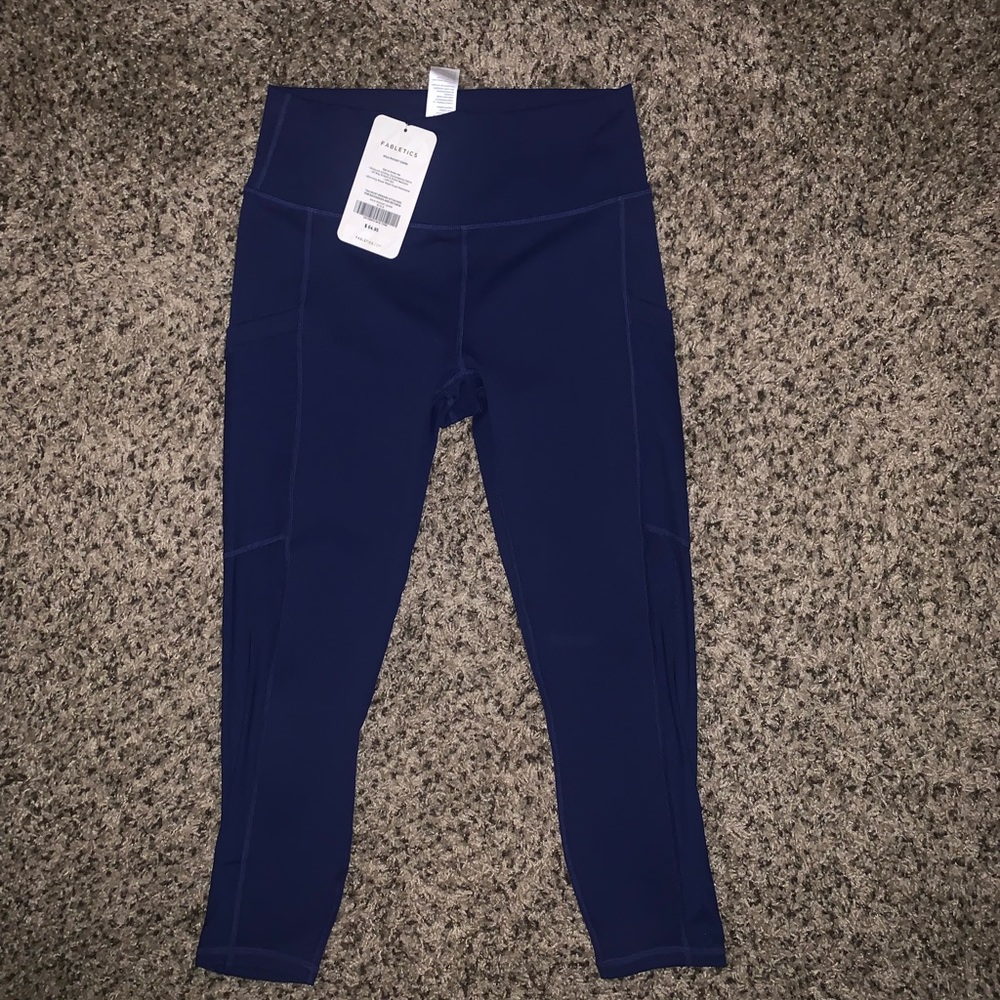 Fabletics Workout Capris!